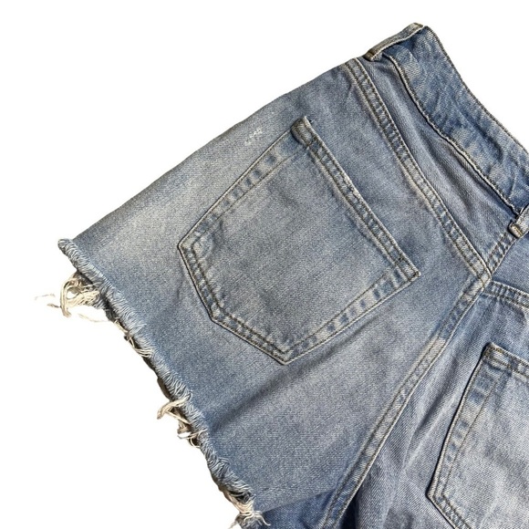 TopShop Moto Mom Distressed Denim Shorts 2 - Picture 9 of 9